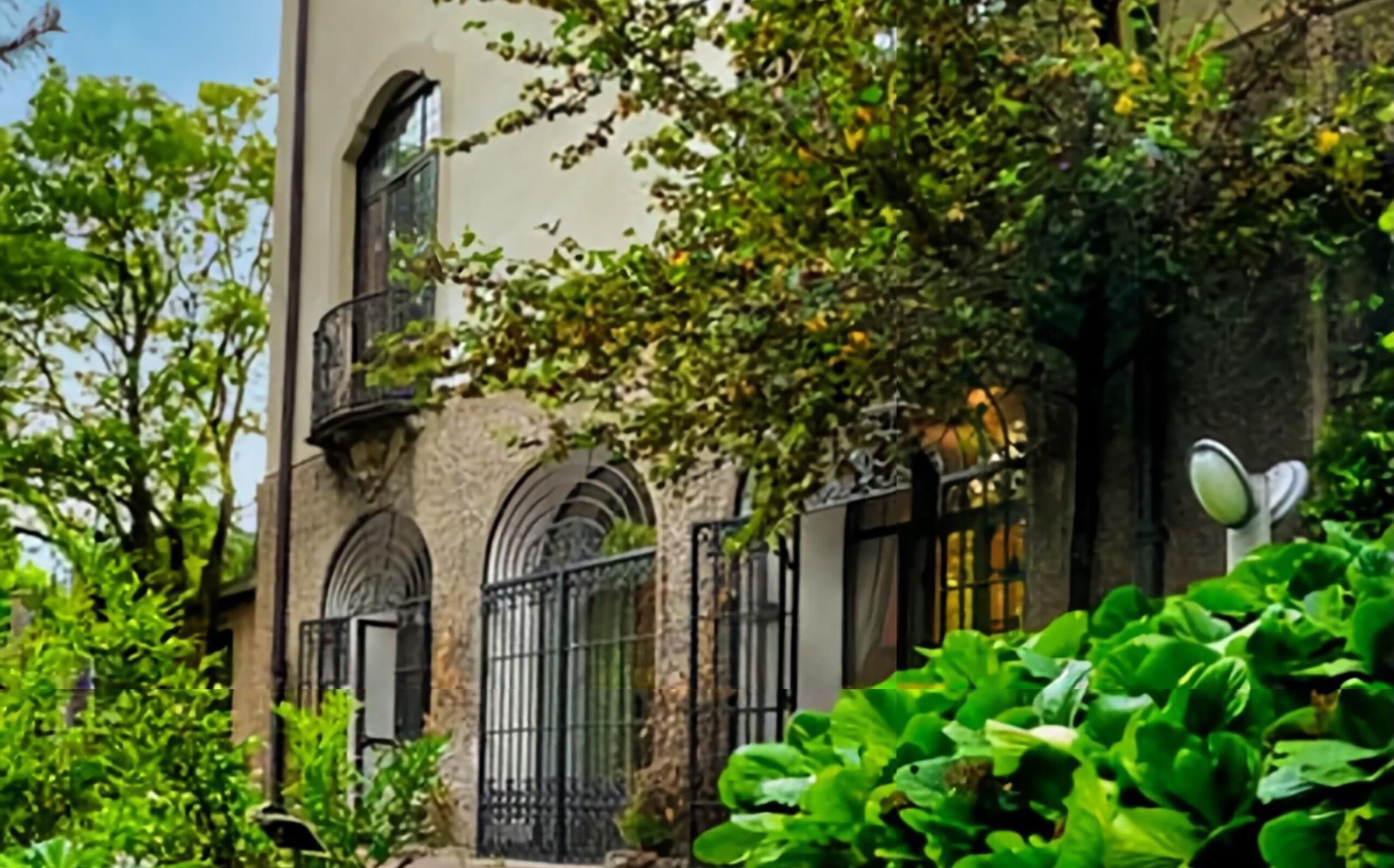 Visita guidata a Villa de Ponti